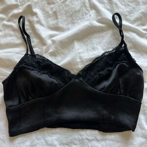 Never worn but super cute! Garage size medium black cropped lace tanktop